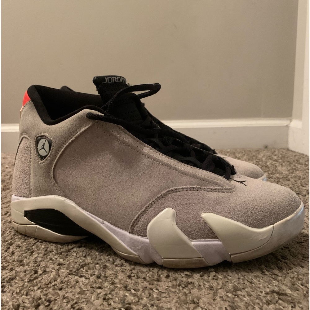 ‼️sold‼️Air Jordan 14 desert sand